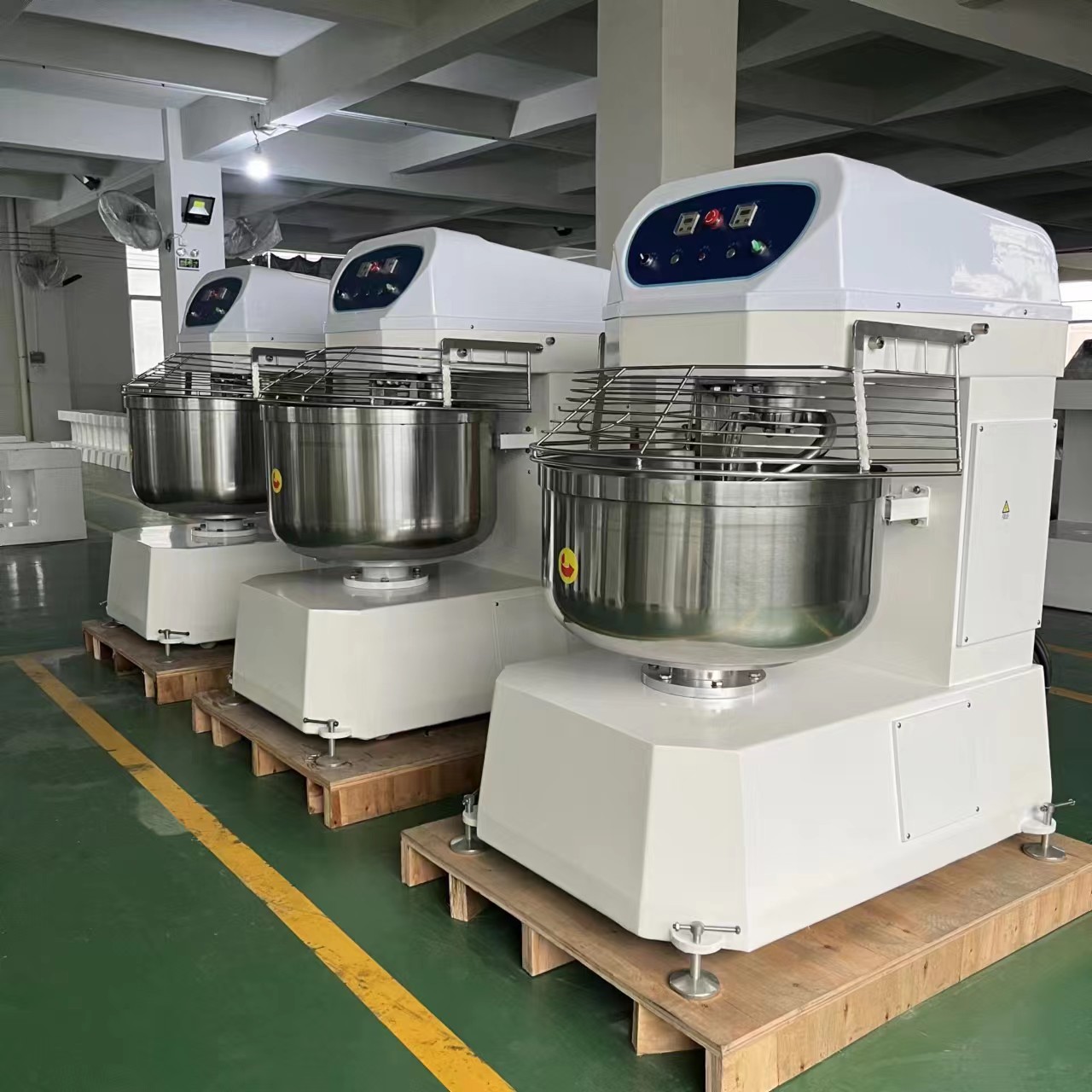 Commercial Dough Mixer 100kg P - Commercial Kitchen Mixers Dough Mixer 评论和价格